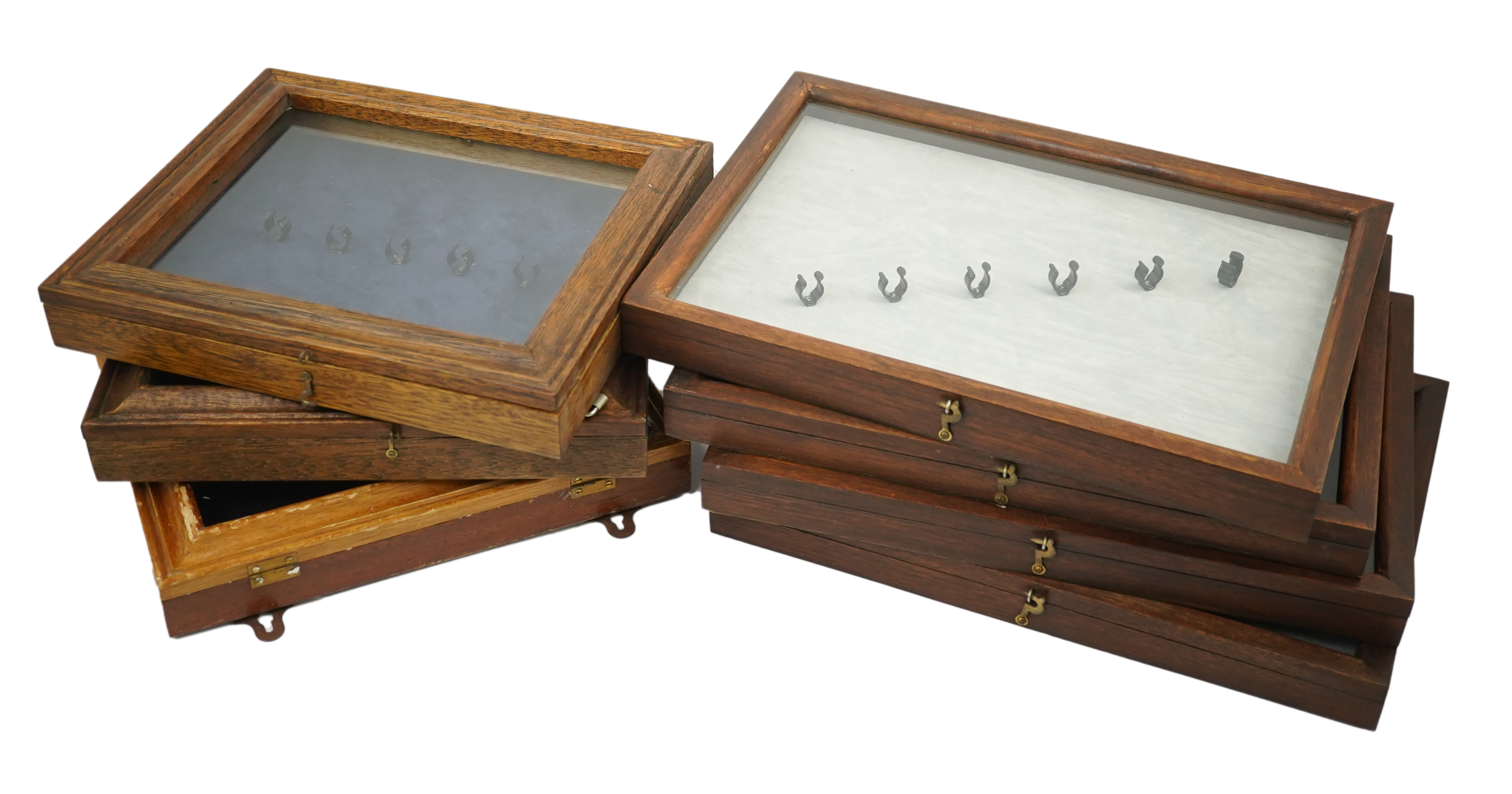 Fountain pen wall display cabinets (7)